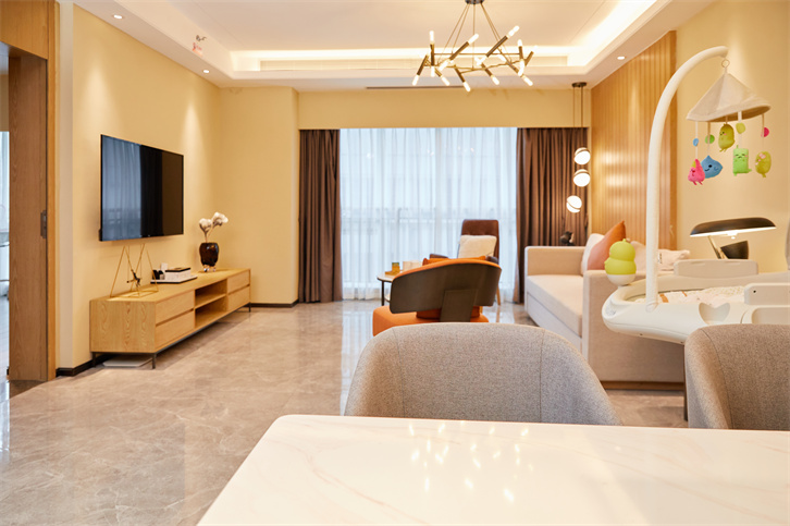 適當的臉部按摩，可以鎖住年齡