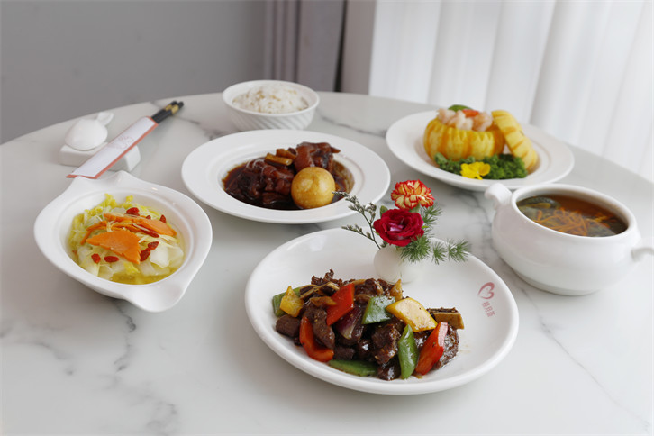 1721187631846690.jpg 高端月子中心多少錢,值得花這個錢嗎? (4).jpg