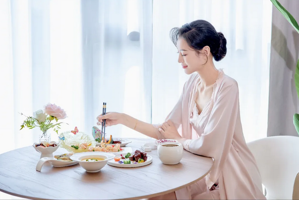 1727581784197477.png 輕奢度假月子中心丨禧月薈武漢S洪山店耀世盛啟11.png